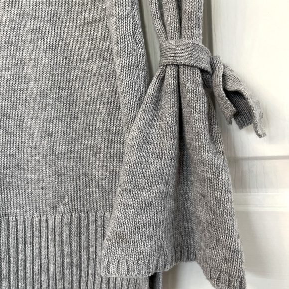 If It Were Me Anthropologie Gray Lace Up Collar Bell Sleeve Long Sweater Medium - Picture 11 of 16